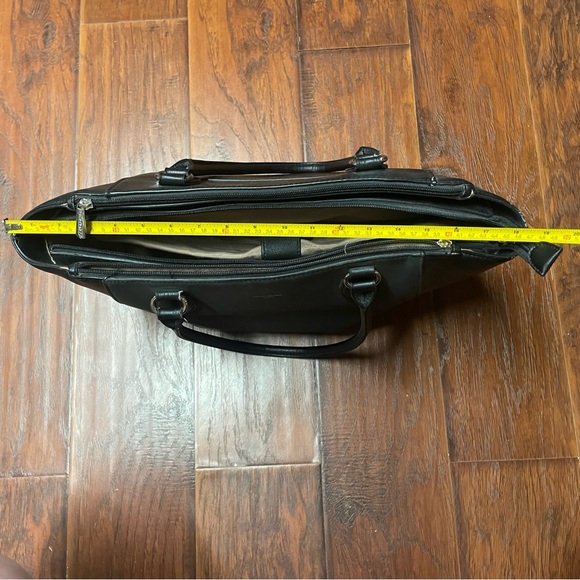 Beautiful work tote - Picture 12 of 16